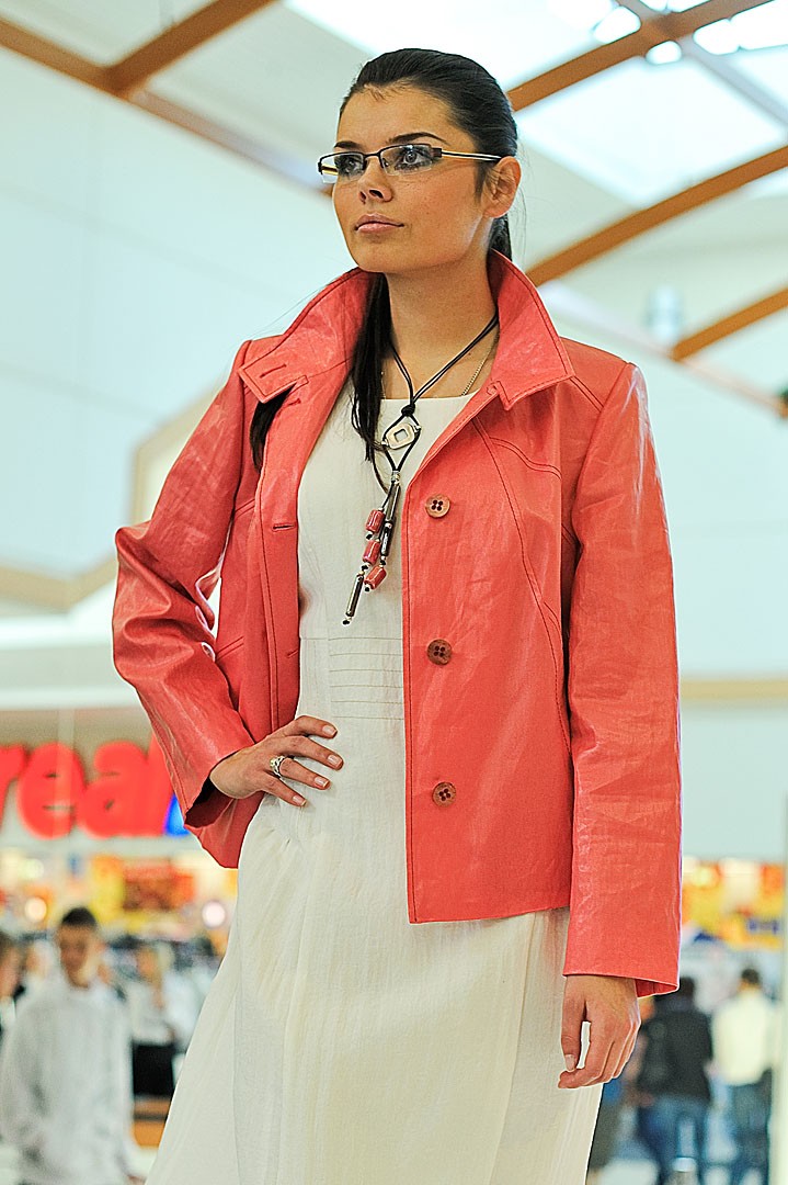 061. Fashion GMDK, 2010